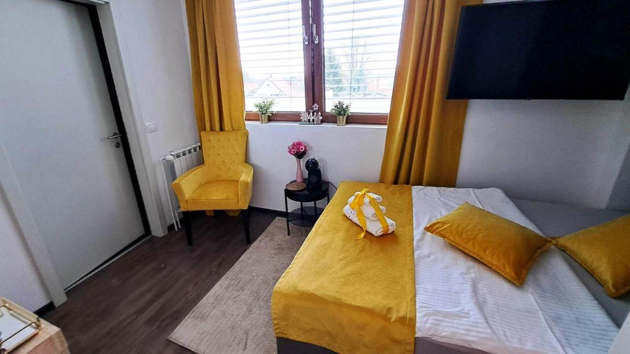 Arcobaleno Apartments & Rooms Varazdin Ngoại thất bức ảnh