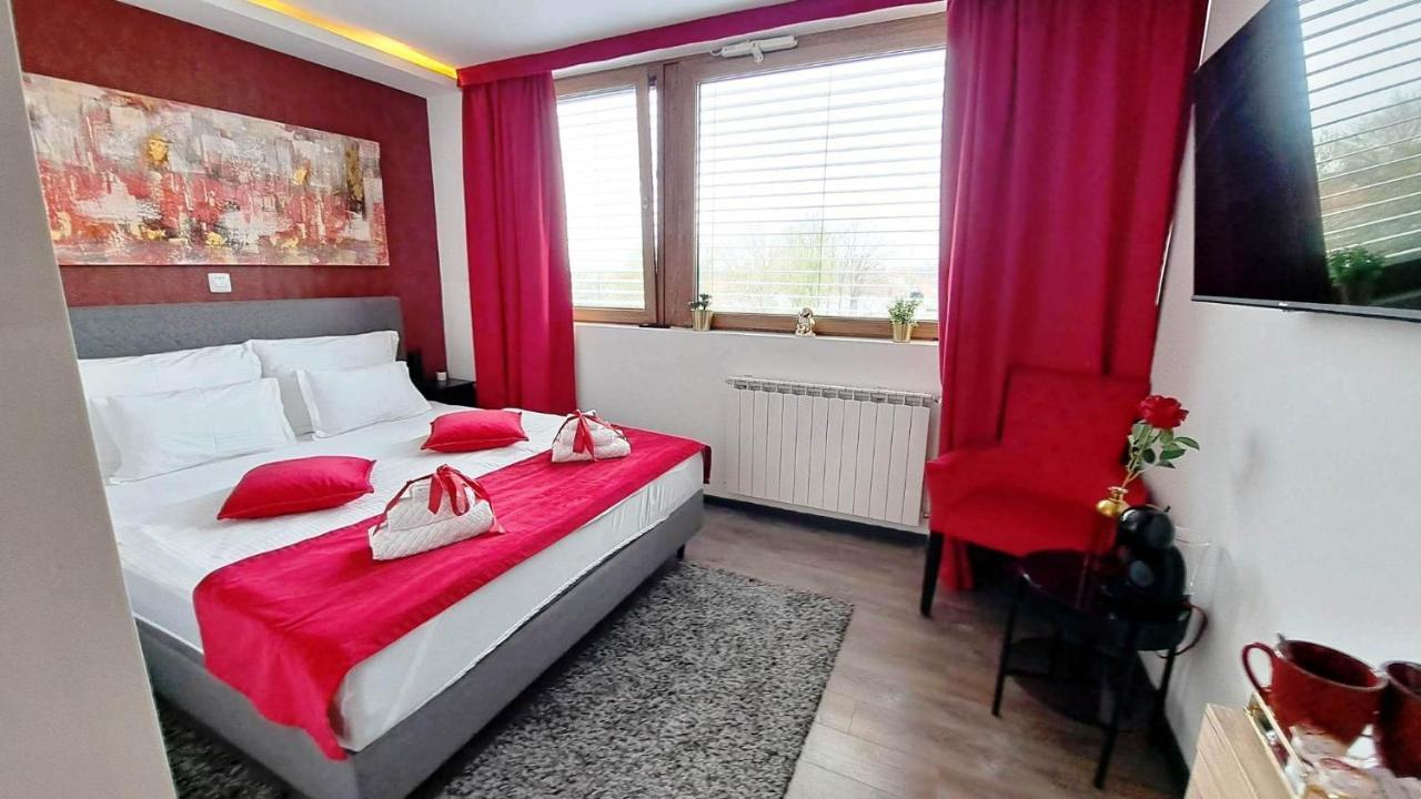 Arcobaleno Apartments & Rooms Varazdin Ngoại thất bức ảnh